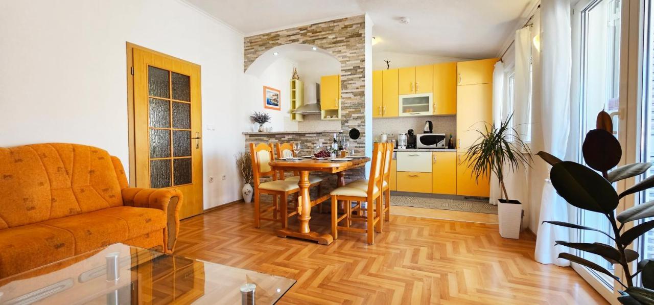 Modern 3Br Apartments In Zadar With Balcony Or Terrace, Free Parking & Ac Esterno foto