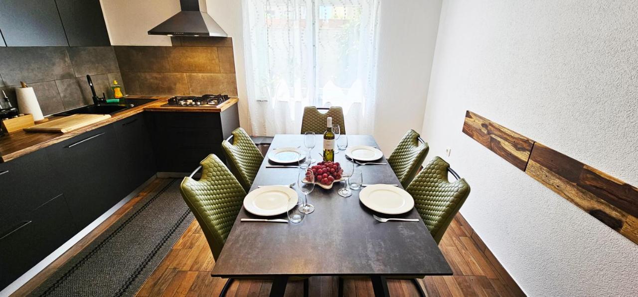 Modern 3Br Apartments In Zadar With Balcony Or Terrace, Free Parking & Ac Esterno foto
